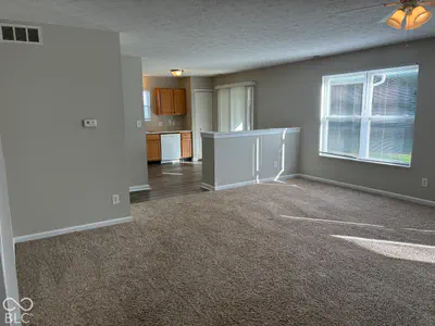 8221 Twin River Drive, Indianapolis - 6