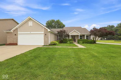 4459 Everest Drive, Westfield