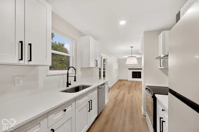 5666 Colonist Circle, Indianapolis - 10