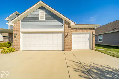 493 N Crystal Drive, Fortville - 8