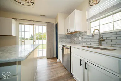 2040 St Clifford Drive, Indianapolis - 17