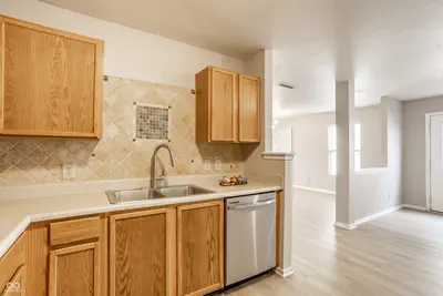 12084 141st Street, Noblesville - 13