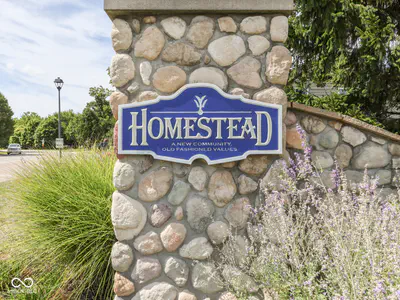 2899 Sampler Lane, Monrovia - 35