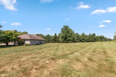 505 Kelly Drive, Brownstown - 34