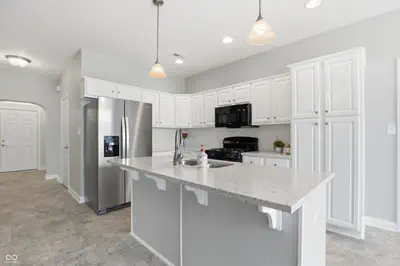 561 Rickels Court, Whiteland - 5