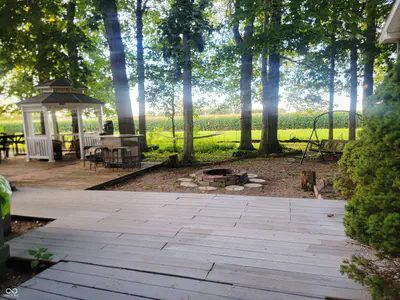 592 Paradise Drive, Rochester - 32