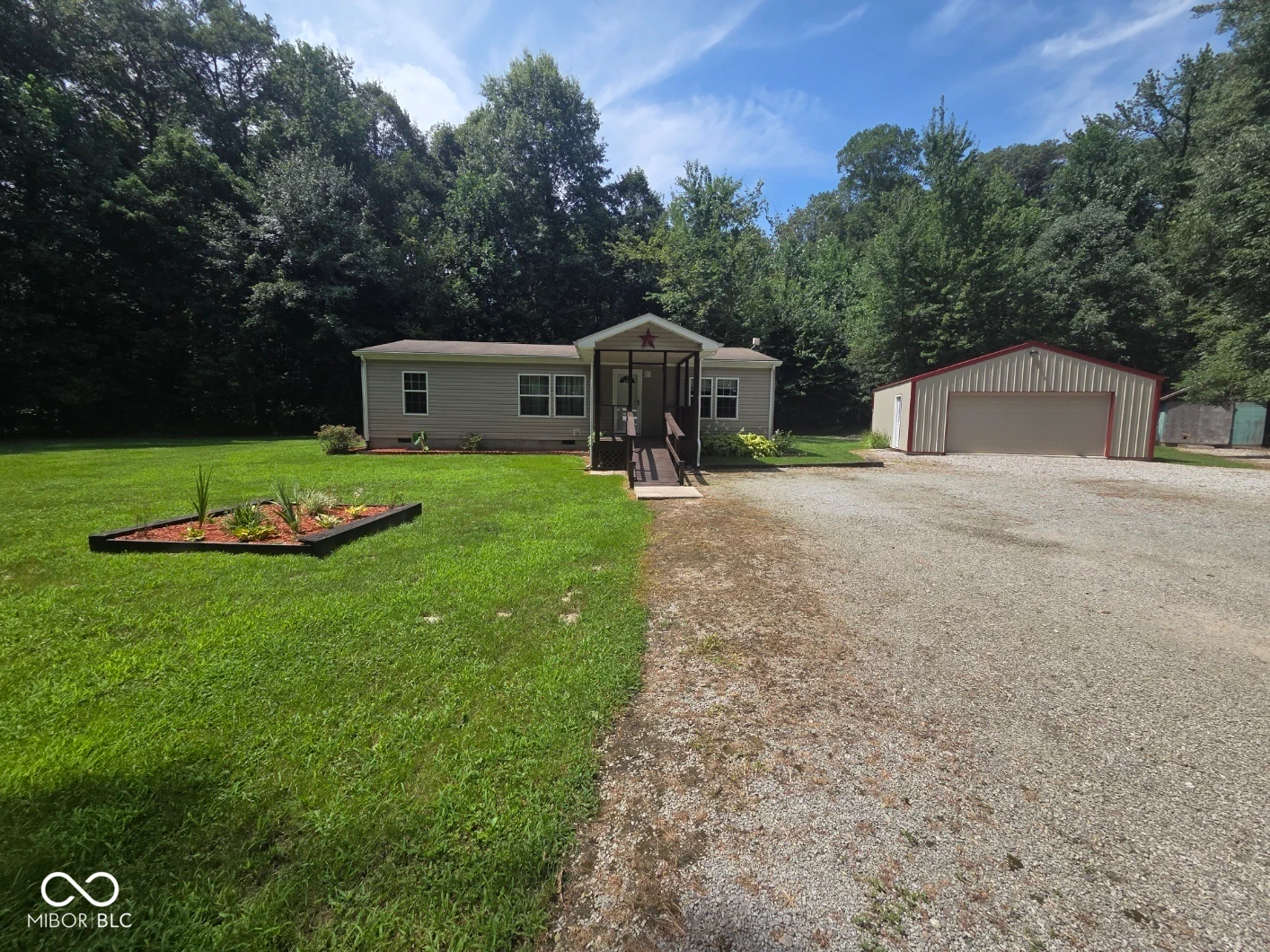 5215 Private Road 265, North Vernon