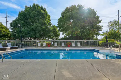 16613 Brownstone Court, Westfield - 32