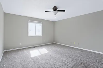 512 Conner Creek Drive, Fishers - 43