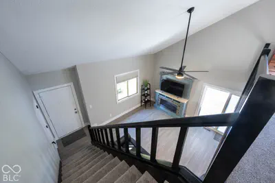 566 Conner Creek Drive, Fishers - 6