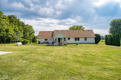 1195 County Road 1000, Cloverdale - 7