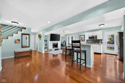 2019 Lakeview Drive, Seymour - 13