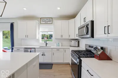 588 Cowley Drive, Westfield - 7