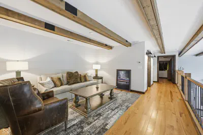 7143 50, Morgantown - 23