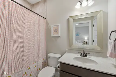 14909 Harvest Glen Boulevard, Fishers - 45