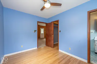 220 Cossell Drive, Indianapolis - 12