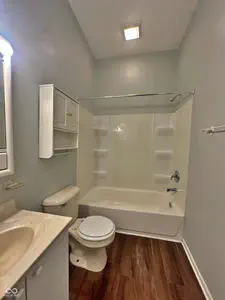 4502 Unit 1 E Washington Street, Indianapolis - 10