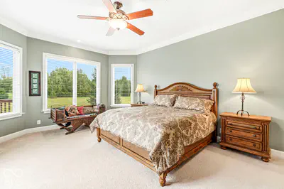 734 Hanover Close, Zionsville - 40