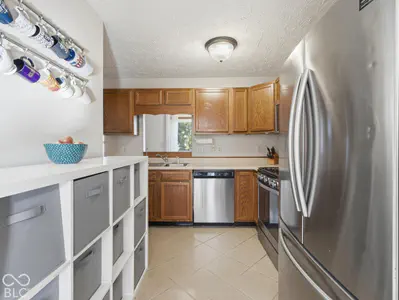 6725 Wimbledon Drive, Zionsville - 5