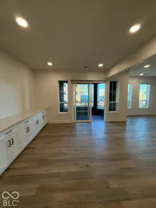 925 Veterans Way, Carmel - 24
