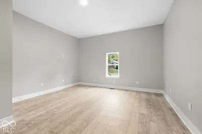 326-328 S Emerson Avenue, Indianapolis - 43