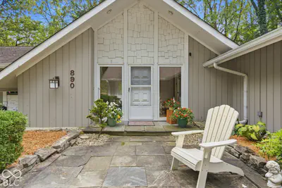 890 Starkey Road, Zionsville - 2