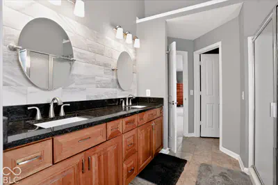 6579 Bainbridge Circle, Zionsville - 27