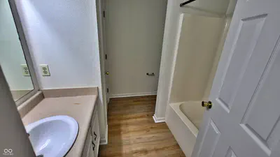 11329 Smoothbark Drive, Indianapolis - 23