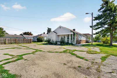 5386 10th Street, Indianapolis - 5