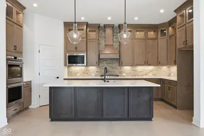 6065 Johnson Road, Zionsville - 4