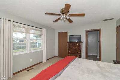 204 Creek Wood Drive, Greenfield - 17