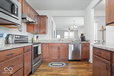 12798 Arista Lane, Fishers - 13