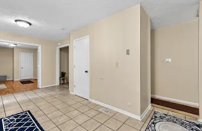 7153 Orchard Drive, Indianapolis - 12