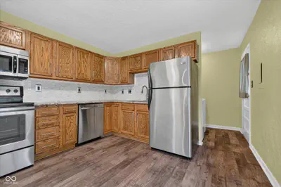 1504 Sheri Circle, Plainfield - 17