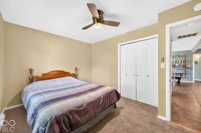1602 Crescent Drive, Columbus - 31