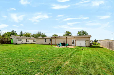 150 Sunset Court, Cicero - 36