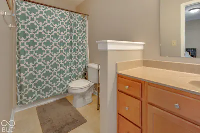 7722 Shasta Drive, Indianapolis - 71