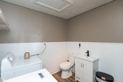 3691 N Us 421, Whitestown - 21