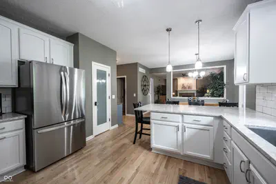 5636 Ottawa Pass, Carmel - 19