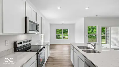 7320 Big Bend Boulevard, Camby - 10