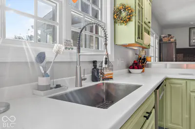 2826 Main Street, New Castle - 17