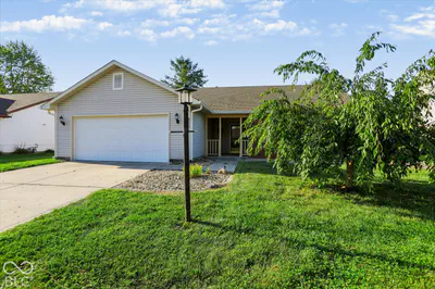 4235 Tarragon Drive, Indianapolis - 52
