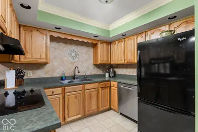2635 Lindbergh Drive, Indianapolis - 21