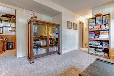 7611 Home Drive, Fishers - 38