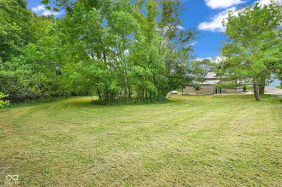 2426 650, Waynetown - 73