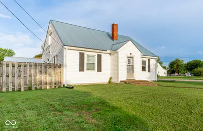 90 Park Drive, Scottsburg