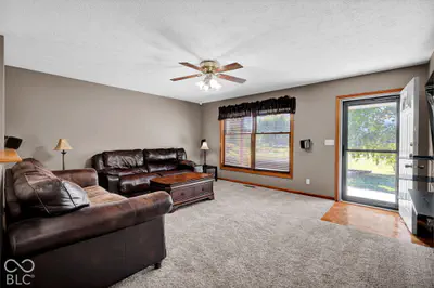 2450 W 300 S, Columbus - 7
