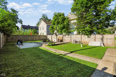 607 E 32nd Street, Indianapolis - 42