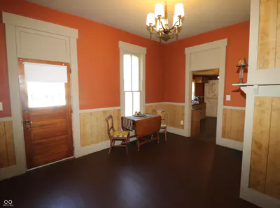 302 Washington Street, Waynetown - 16