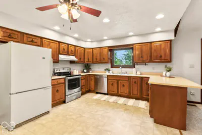 2448 S Sunrise Drive, New Palestine - 14